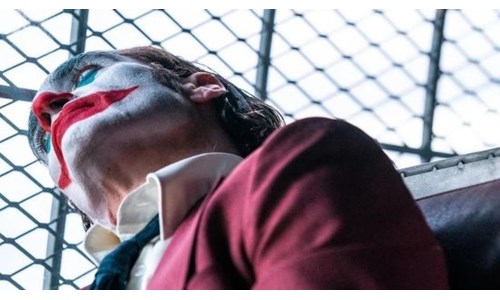 'ARTHUR FLECK JOKER''İ HİÇ SEVMEDİ Kİ'